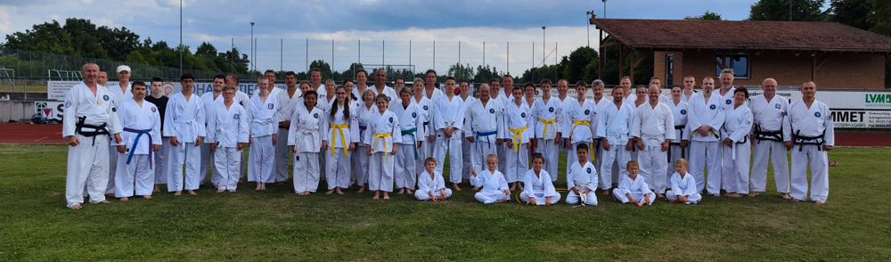 Gruppenfoto Sommerlehrgang Langenzenn